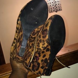 Leopard ankle bootie